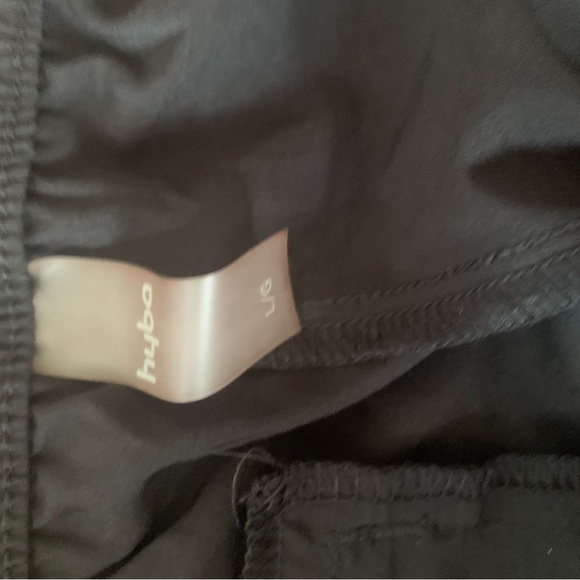 Reitmans ankle cropped pants black size Large excellent condition - Picture 3 of 3